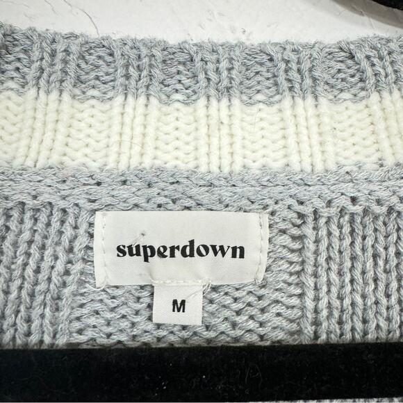 Revolve Superdown Grey Cable Knit Sweater Dress Womens M V Neck Preppy Academia - Picture 5 of 11